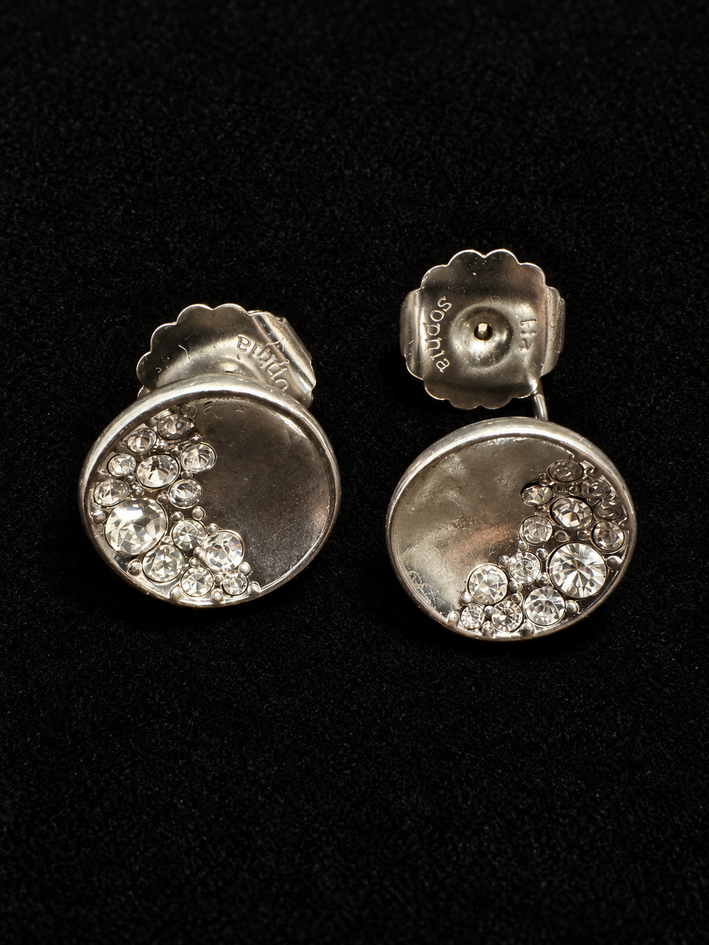 ⚜️ Lia Sophia | Crystal Cluster Disc Stud Earrings | Silver-Tone 💗